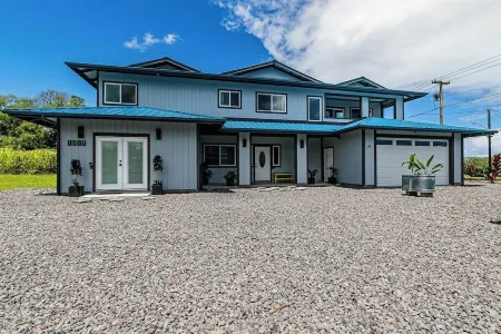 Hilo Town Center Studio