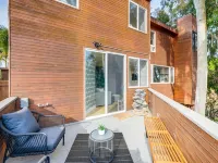 Stunning Del Mar Home w/ Deck - 1 Mile to Beach Hotels in Del Mar