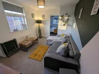 Cosy family-sized top floor apartment! In the heart of Stratford Upon Avon!