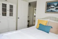 Hightower Haven, Romantic Getaway, Creek, Mountain View, Cozy Cottage, Fire pit