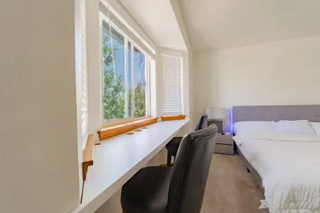 Family & Business: Fairchild AFB & Spokane Airport, #Golf, Casino, and Free Wifi