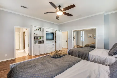 Fun 3 Bedroom Lakehouse