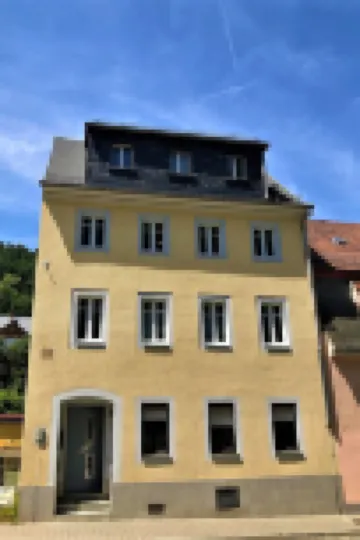 Modern furn.  Apartment "Wanderfalke", central & quiet, Säch. Switzerland, 55sqm, terrace
