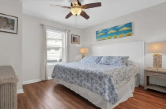 Ocean View, Pool & Easy Beach Access!