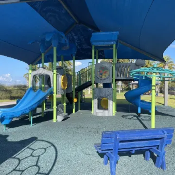 Waterfront 75’Dock POOL Kayaks Bikes SombreroBeach2mi OutdoorSpace WalkToStores