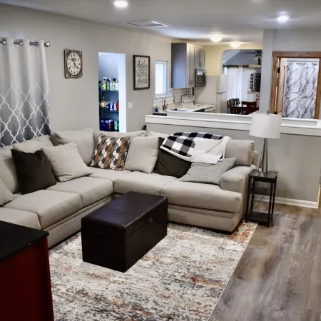 Family-Friendly 3BR Home near River & Bike Path! Close to downtown.