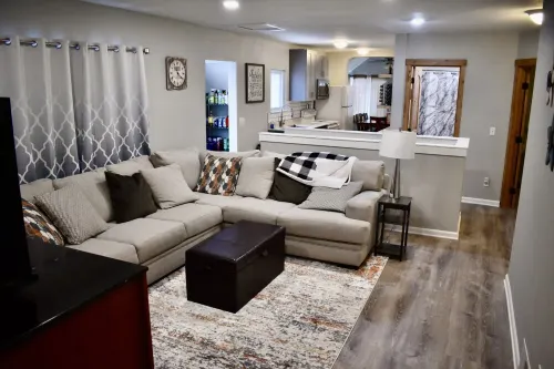 Family-Friendly 3BR Home near River & Bike Path! Close to downtown.