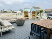 Luxury 180’ Ocean Views, 2 King Suites & Bunk Room, Private Beach