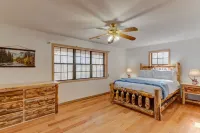 Wild Creek Cabin Hotel di Mineral Bluff