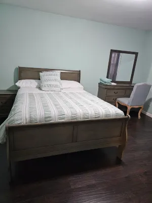 This is a 4 bed room house with 2 bathroom. Parking space. security cameras .