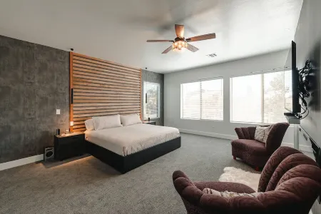 Modern Luxury! Only 10 min. to AZ Athletic Grounds & A+ Dining/Shopping! Отели рядом с достопримечательностью «Arizona State University Polytechnic Campus»