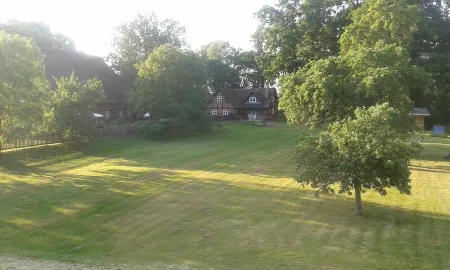 Cozy living under thatch