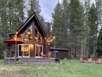 Beautiful South Lake Tahoe Meadow View Chalet. Dog Friendly. AC