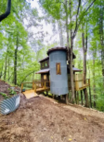 Tech Time: Secluded Treehouse Overlooking Creek