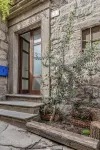 Medieval House built in 1200 in the centre! FREE private parking