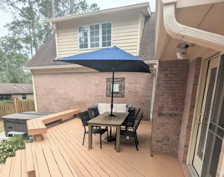 Spacious, modern, comfortable & 0.6 miles to everything in the Historic Village.