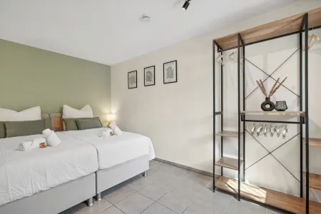 Comfortable apartment near Basel with parking space Отели в г. Вайль-на-Рейне