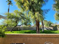 Rancho Mirage/PD Border 28 Day Min 3Bed, 2Bath Pools, Tennis/Pickleball Gated! 40868 Ave Solana 주변 호텔