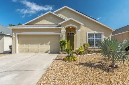 Cozy spacious home near Disney World