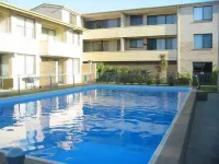 1 Commodore Batehaven Hotels in Batehaven