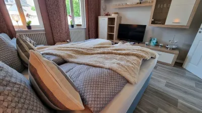 FeWo Otto (vacation apartment in a single monument)