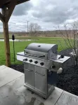 Charming 2 Bedroom Home with Hot Tub and Fire Pit