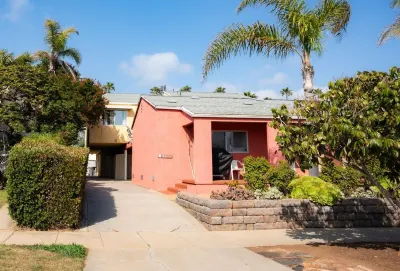 1Block from beach - Steps from restaurants & shops Oceanside Museum of Art 주변 호텔