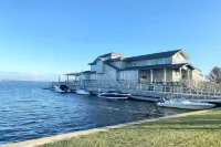 Serene Living in New Bern - Your Souther Haven Hotels in James City