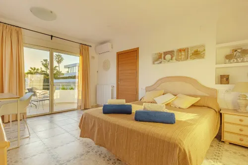 Villa Mar Alborán, Great Seaviews, 5-10 Min Easy Stroll Town & Beaches - Wifi