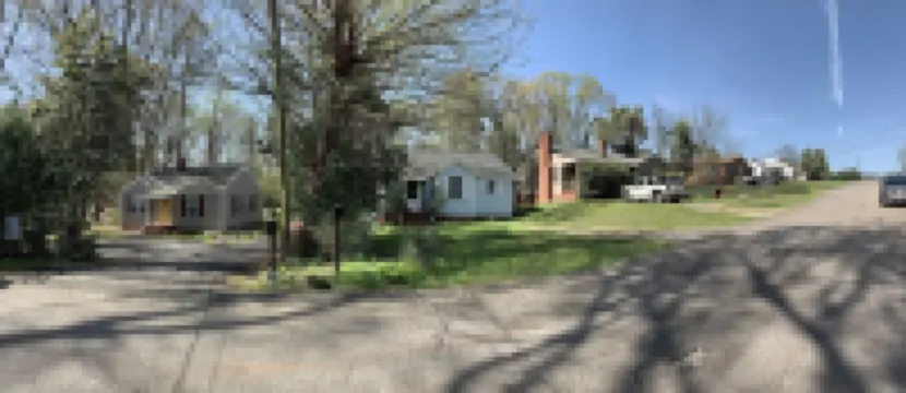 Immaculate Private Home w/Visiting Deer & Parking