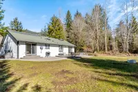 Remodeled Cottage w/Hot tub, 15 mins away from Mt. Rainier Park entrance Hôtels à proximité de : Mont Rainier