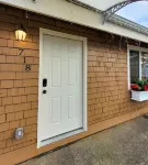 Spacious 4BR w/Arcade, Pet Friendly, near Beaches