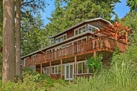 Laid-back Luxury on Bainbridge Island air conditioned! Hotels near Gazzam Lake Preserve