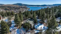 Cabin Lodge at Panguitch Lake Sleeps 18, wifi, good roads, year round access