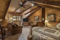RIVER RUN - Blue Ridge, GA / Aska / Riverside & pet friendly!