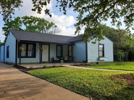 Syringa Place - A quiet 3 bedroom, 2 bathroom house Отели рядом с достопримечательностью «Парк Сивулф»