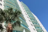 Ocean View Ocean Front  Best Price. Right on the Beach NO SECURITY DEPOSIT