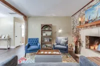 Spacious & Cozy Retreat Near OU – Perfect for Your Stay in Norman