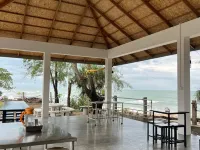 Sichon Good Good Hotels near Wat Suchon (Wat Thap Kham)