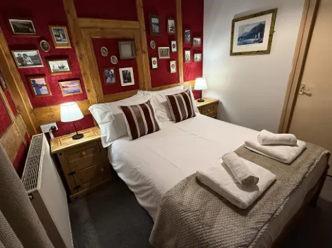 The Black Horse Inn