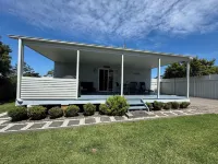 Pearly Shells Beach Cottage- 200m Walk to Beach & 500m to Shops  - Pet Friendly Hotels in Culburra Beach