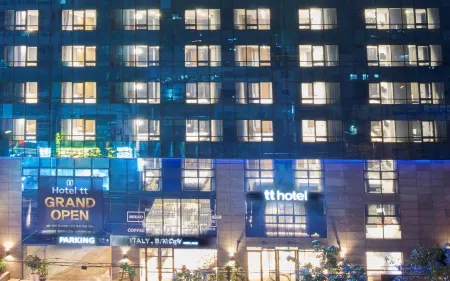 Hotel tt Seomyeon Отели рядом с достопримечательностью «Yongdusan Park»