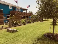 Tahiti Sunset, a 3BR, 2.5b canal  home, spectacular sunset views