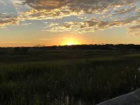 Garden City beach condo steps from the ocean and Garden City Pier!