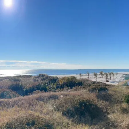 Oceanfront 4Br Townhouse-Great Location-New Kitchen- Available 6/27-6/30