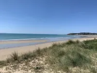 Bright house 150 meters from the beach