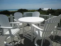 EXCEPTIONAL HOME, WALK TO: E BEACH, MIKE'S BITES, SHOAL'S, COMMON & CONSERVANCY