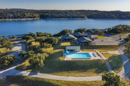 Cozy Waterfront/Amazing Views/"Paradise Point" in Point Venture!