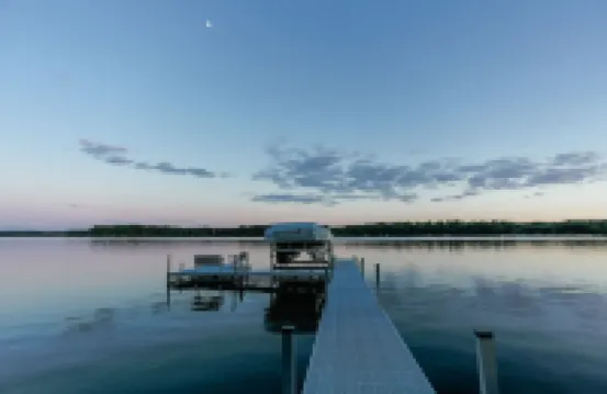 Luxurious Lake McKenzie Cabin Getaway ~ Recently Remodeled! EV Charger on Site