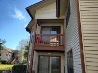 St Simons Island,  2 bedroom, 2 bath condo, short walk to village and beaches.